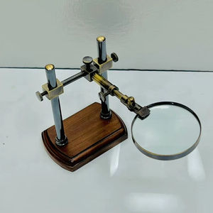 Loupe en laiton antique faite à la main, durable, avec support en bois réglable |   Loupe de bureau moderne - Product Image 1
