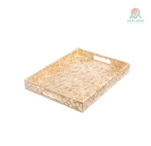 Bandeja decorativa rectangular con incrustaciones de escamas de pez doradas, elaborada con exquisita nácar. - Product Image 3