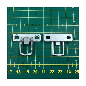อะไหล่จักรเย็บผ้า SEWMASTER 168100 รุ่น Steel Feed Dog สำหรับใช้ในบ้าน ผลิตในไต้หวัน - Product Image 1