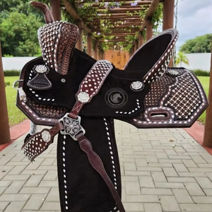 Selle de cheval en cuir de style western, taille personnalisable, pour dressage et course, fabriquée en Inde - Product Image 1