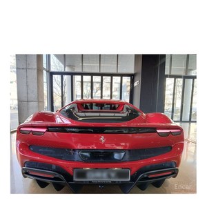 Ferrari 296 3.0 V6 2024/5, 2 771 km, Volant à Gauche - Product Image 4