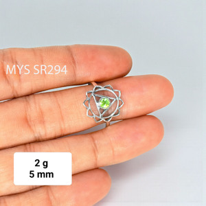 แหวนเงินแท้ 925 ประดับพลอยเพอริดอทแท้ทรงกลมเจียระไนแบบลูกปัด ดีไซน์เรียบหรูแบบมินิมอล ตัวเรือนแบบกรงเล็บ จำหน่ายจำนวนมาก - Product Image 2