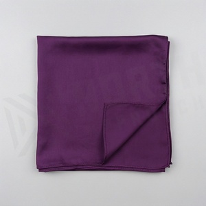 Châle en satin de soie uni pour femme, écharpe ethnique pour usage quotidien - Product Image 6