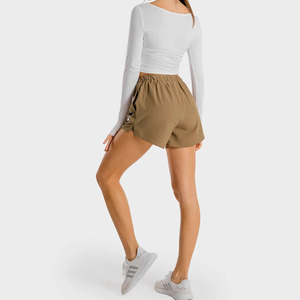 Shorts décontractés modernes pour femmes, style uni, prix abordable, vente en gros directe usine, quantité OEM, design tendance 2026 - Product Image 3