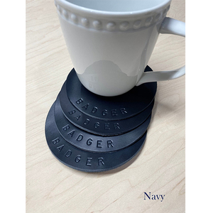 Juego de Posavasos de Cuero Genuino de Vaca Hechos a Mano - Juego de Posavasos de Piel de Vaca - Posavasos Únicos - Cuero Genuino de Vaca Estilo Western - Product Image 1