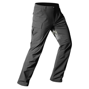 Fabrication de pantalons de randonnée sur mesure en matériau résistant aux intempéries avec construction extensible pour un confort maximal lors de la randonnée en montagne - Product Image 3