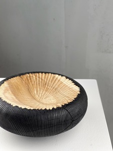 Tazón de madera para servir ensaladas, hecho a mano, ecológico, color y logotipo personalizados para restaurantes, sostenible, por HWC - Product Image 5