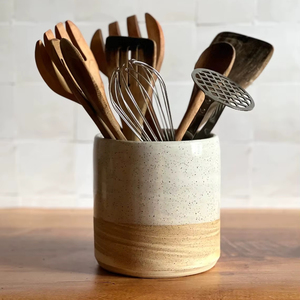 Porte-ustensiles en céramique artisanale en grès, finition émail bicolore, base lourde, durable, résistant à la chaleur, organisateur de comptoir de cuisine - Product Image 2