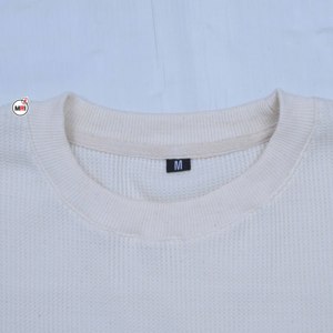 เสื้อสเวตเชิ้ตผู้ชายสีขาว คอกลม แขนยาว ผ้าถัก ทรงปกติ สวมใส่สบายๆ สำหรับฤดูใบไม้ร่วง พิมพ์ลายตัวอักษร MRI ออกแบบเองได้ - Product Image 3