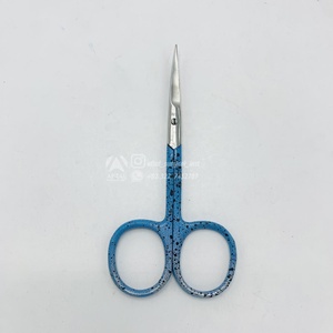 Tijeras de Bordado Profesionales con Corte de Hilo de Color Personalizado, Acero Inoxidable Pulido, Mango de Aleación de Zinc con Recubrimiento de Titanio, para Sastre - Product Image 3