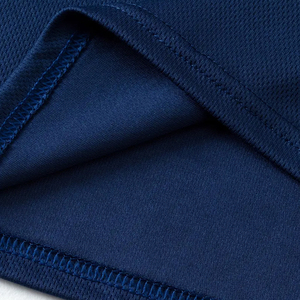 Ensemble de t-shirts et shorts de sport durables, confortables et à séchage rapide pour la gym, comprenant un haut de compression et un short assorti - Product Image 6