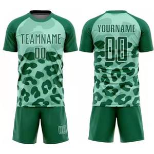 Tenues de football personnalisées en gros pour hommes et femmes, ensemble maillot et short blancs à transfert thermique, 100 % polyester, collection 2025 - Product Image 1