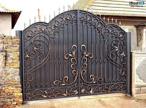 Traditional Black Double <b>Sliding</b> Gate Gold Ring Handles Durable Eco-Friendly Powder Coated Exterior Door for Hotel Apartment - Product Image 3