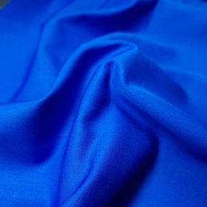 Premium Quality Wrinkle Resistant Woven Twill Medium Weight Workwear Fabric 65% Polyester 35% Cotton 250 GSM - Product Image 4