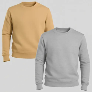 Sudadera clásica de cuello redondo para hombre, corte regular, color liso, tejido suave. Últimas novedades: cuello redondo clásico en un tono arena cálido. - Product Image 3