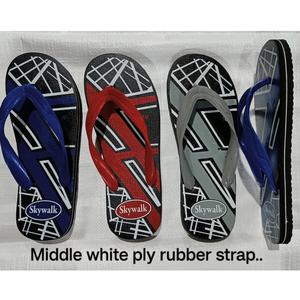 Tongs traditionnelles pour hommes de la meilleure qualité, pour l'intérieur, l'extérieur, la plage et les voyages, disponibles à un prix abordable - Product Image 1