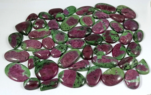Exportador de Gemas Sueltas de Rubí Zoisita Natural, Cabujones, Piedras Facetadas, Cristales, Minerales, Proveedor Mayorista al por Mayor - Product Image 2