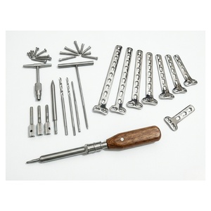 Juego de Placas de Bloqueo de Fragmentos Grandes de Acero de Calidad Premium 4.5 T-Buttress, Lote de 220 Piezas para Fijación de Fracturas Óseas, Clase I CE - Product Image 1