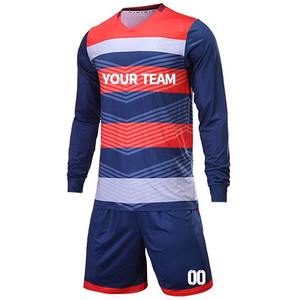 Tenue de football personnalisée pour homme à prix abordable – Qualité supérieure, respirante, short de sport d'été 100 % polyester anti-humidité - Product Image 2
