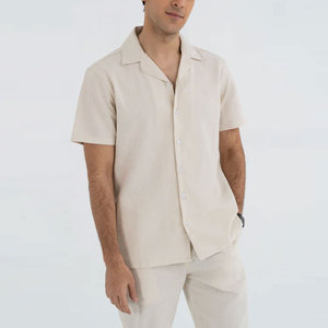 Conjunto de Dos Piezas Premium para Hombre REVIBE INDUSTRY, Camisa con Cuello Campero 100% Algodón y Pantalones de Corte Relajado, Atuendo Casual de Verano - Product Image 4
