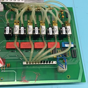 VARIAN B-F6691001 E-F3980001 SOURCE CONTROL LOGIC - Équipements et pièces semi-conducteurs d'occasion fiables à l'échelle mondiale - Product Image 5