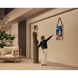 ทีวีโปรเจคเตอร์แบบม้วนเก็บได้ StanbyME 2 ขนาด 27 นิ้ว QHD HDR Smart LED พร้อมหน้าจอสัมผัสไร้สาย สีดำ/ขาว รุ่นยอดนิยม - Product Image 2