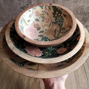 Tazón de madera natural de alta calidad hecho a mano, tazón para ensalada de nogal tallado y personalizado, para el hogar, de NS Overseas - Product Image 5