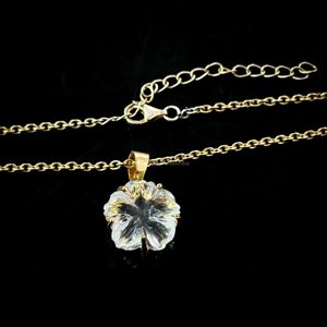 Pendentif en cristal de quartz naturel sculpté en forme de fleur, collier en pierre précieuse pour femme, cadeau d'anniversaire, bijoux en gros, accessoire de mode - Product Image 3
