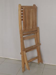 Silla de Comedor Plegable para Exteriores, Moderna y Ligera, de Madera de Teca Sólida, Modelo Aksa - Product Image 3