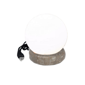 Lampe décorative rustique pour la maison avec lampe en sel blanc de l'Himalaya en cristal minéral naturel pour chambre à coucher, salon, table, bureau - Product Image 3
