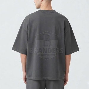 เสื้อยืดโอเวอร์ไซส์ใส่สบายสำหรับผู้ชาย วัสดุนุ่ม น้ำหนักเบา ทรงหลวมทันสมัย เหมาะสำหรับสวมใส่ลำลองและแฟชั่นในเมือง - Product Image 4