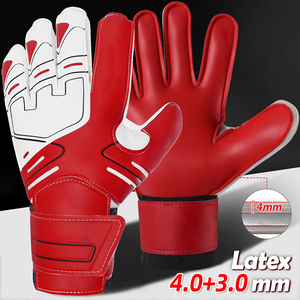 ถุงมือผู้รักษาประตู Sportex Professional สีแดง ผลิตจากยางเยอรมันแบบ Contact Latex ทรง Negative Cut สำหรับฟุตบอล  ความหนา 4 มม.  ยึดเกาะดีเยี่ยม ระบายอากาศได้ดี - Product Image 2