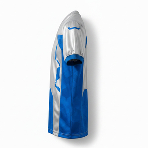 Maillot de football américain personnalisé sublimé respirant pour homme, col en V, manches courtes, anti-humidité, uniforme d'entraînement bleu et argenté - Product Image 3