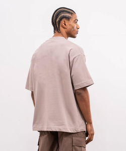 T-shirt décontracté pour homme 2026, coupe oversize, beige uni, manches courtes, épaules tombantes, col rond, impression en relief - Product Image 3
