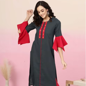 Kurta recta de algodón gris azulado para mujer con diseño de espejo, mangas acampanadas y cuello redondo, estilo étnico global informal. - Product Image 1