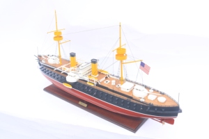 Maquette historique du navire de guerre espagnol Pelayo en bois, fabriquée à la main - Modèle réduit de la marine de 1888 pour la décoration de la maison ou du bureau - Product Image 1