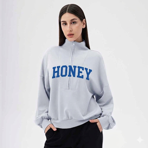 Sweat-shirt surdimensionné personnalisé pour femme, en molleton de coton, à col montant, avec demi-fermeture éclair, imprimé et brodé sur le devant, idéal pour l'automne et l'hiver - Product Image 4