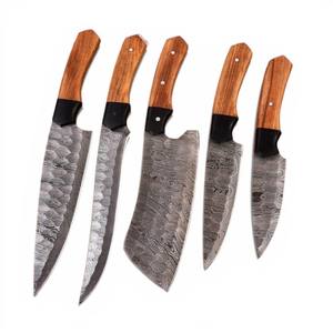 Ensemble de couteaux de chef professionnels ambidextres à lame pleine en acier Damas forgé sur mesure de qualité industrielle, 5 pièces, manche en bois de palme - Product Image 1