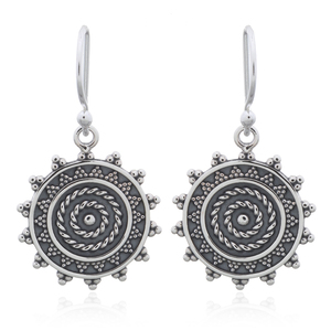 Boucles d'oreilles en argent sterling en spirale d'inspiration bohème balinaise pour femmes - Cadeau - Product Image 1
