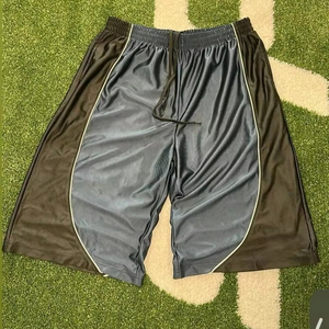 Pantalones Cortos Deportivos Casuales para Hombre, Color Azul Marino, Satinados, con Letras Bordadas, Cintura Elástica con Cordón, Secado Rápido y Transpirables - Product Image 5