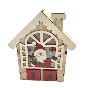 Decoraciones navideñas de madera hechas a mano, casa de renos de muñeco de nieve de Papá Noel grabada con diseño de luz, suministros de vacaciones - Product Image 3