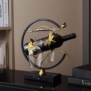 Porte-bouteille à vin décoratif en fer de qualité supérieure pour la présentation sur les tables de restaurants, cafés et hôtels - Product Image 6