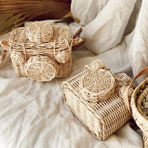 กระเป๋าถือเด็กทรงกล้องถ่ายรูปขายดี คุณภาพเยี่ยม ทำจากหวายธรรมชาติ กระเป๋าเด็ก - Product Image 3