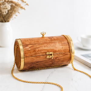 Pochette en bois artisanale avec chaîne dorée, sac de soirée de luxe personnalisé pour mariée et femme - Product Image 3