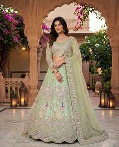 Lahenga Choli Vintage avec Dupatta en Tulle Papillon Doux Brodé de Paillettes, Longueur Ras du Sol, Séchage Rapide, Motifs Vishnu K, Pour Soirée, Coupe Classique - Product Image 1