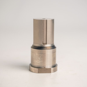 Bloc en acier inoxydable usiné CNC sur mesure AMT VINA avec usinage par électroérosion à fil et composant mécanique de précision 3D pour l'automatisation industrielle - Product Image 1