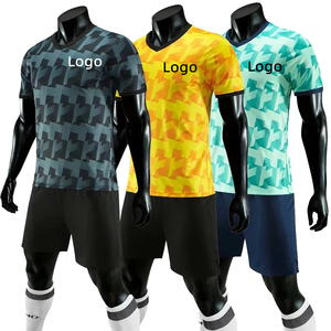 Durable ARTIZ INTERNATIONAL Football Uniform Set Custom American Team Jersey Shorts Premium Training Sportswear Wholesale 100% - Product Image 4