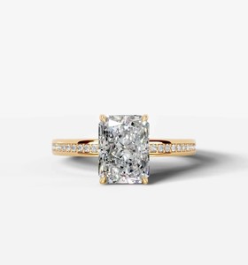 Anillo de compromiso de moissanita con corte radiante, plata de ley chapada en oro, engaste de púas, elegante solitario, anillo de boda nupcial, tercera parte - Product Image 1