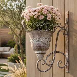 Vintage Wall Mounted Iron Metal Planter Decorative <b>Hanging</b> Flower Pot Rustic Durable Eco-Friendly Home Outdoor Indoor <b>Garden</b> Use - Product Image 1