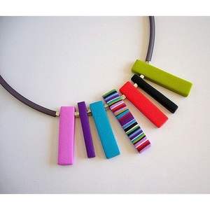 สร้อยคอเรซิ่นงานฝีมือศิลปะ พร้อมจี้คริสตัล เครื่องประดับแฟชั่น - Product Image 4